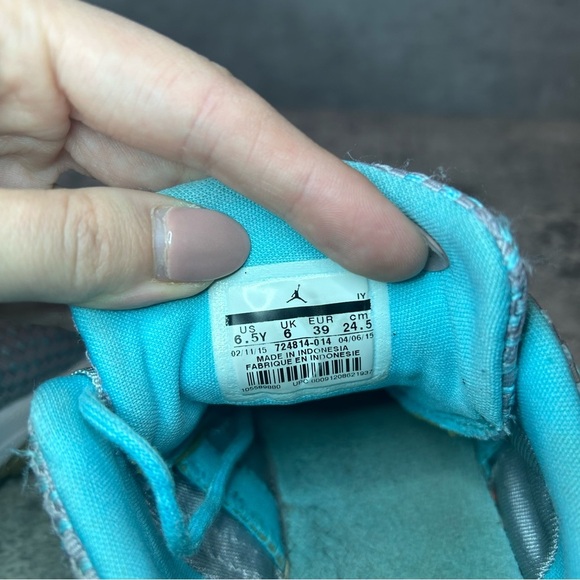 Nike Air Jordan Low Future Sneakers Womens sz 8 - light blue - Picture 6 of 6